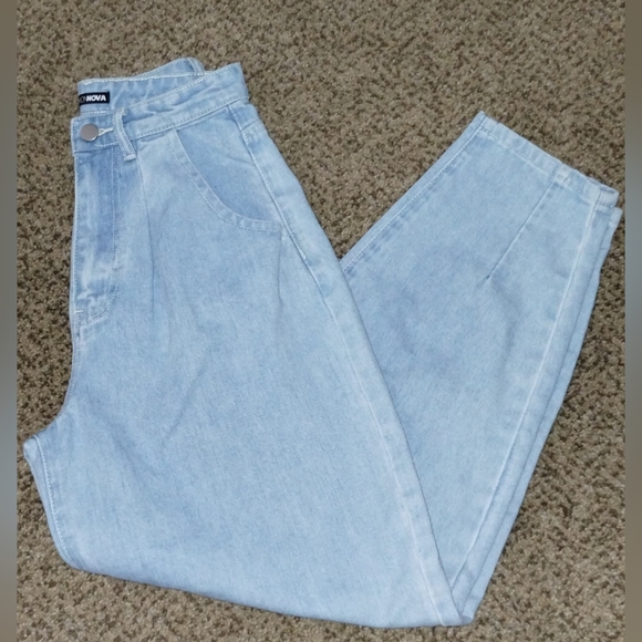 Fashion Nova Size X- Small 80s/90s Style Denim Jeans in New Condition. - Picture 2 of 5